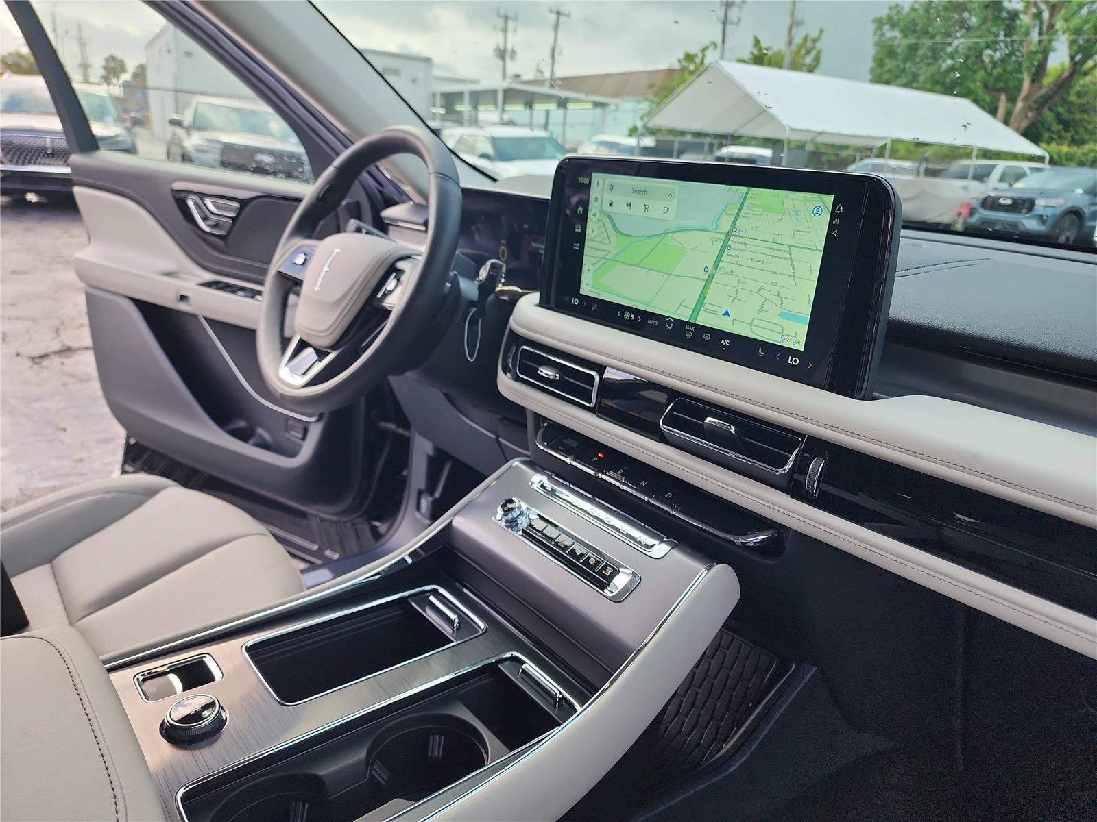 New 2026 Lincoln Aviator 2WD image 27
