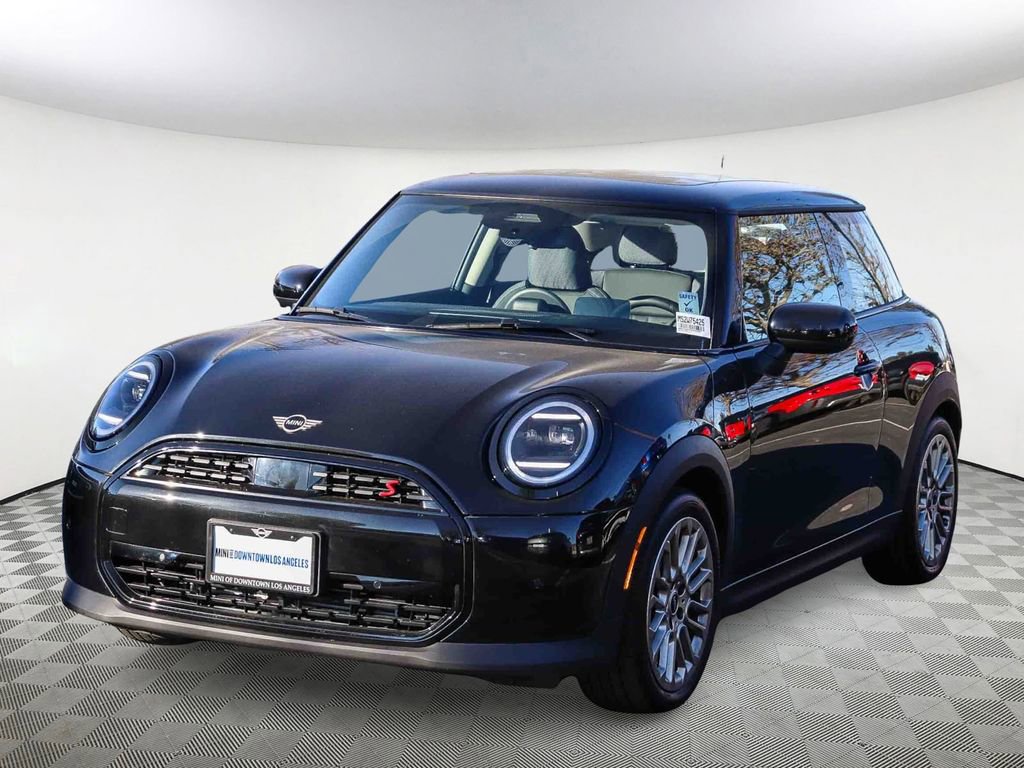 Used 2025 MINI Cooper S image 4