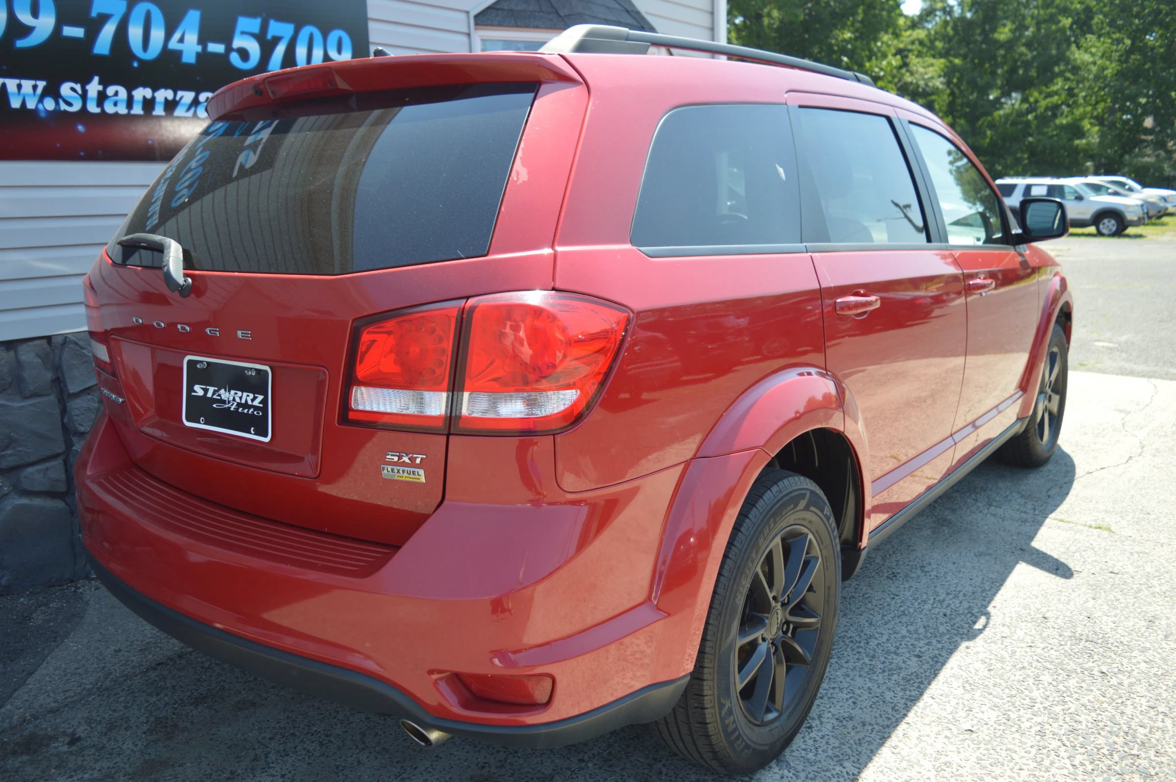 Used 2016 Dodge Journey SXT FWD image 5