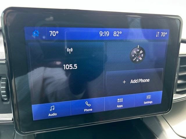 Used 2023 Ford Explorer XLT w/ Equipment Group 202A AWD/4WD image 22