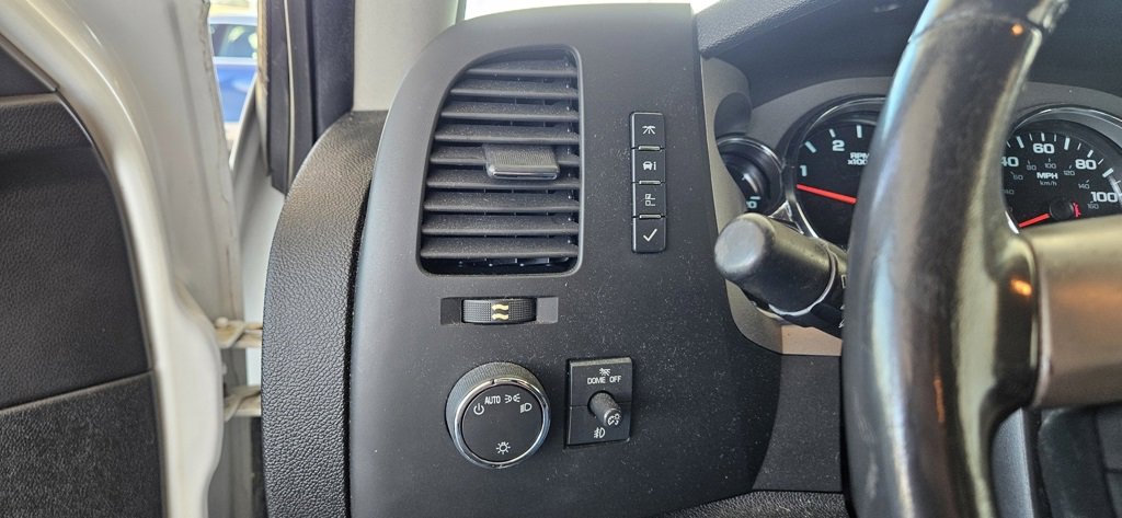 Used 2013 Chevrolet Silverado 3500 LT w/ Interior Plus Package image 20