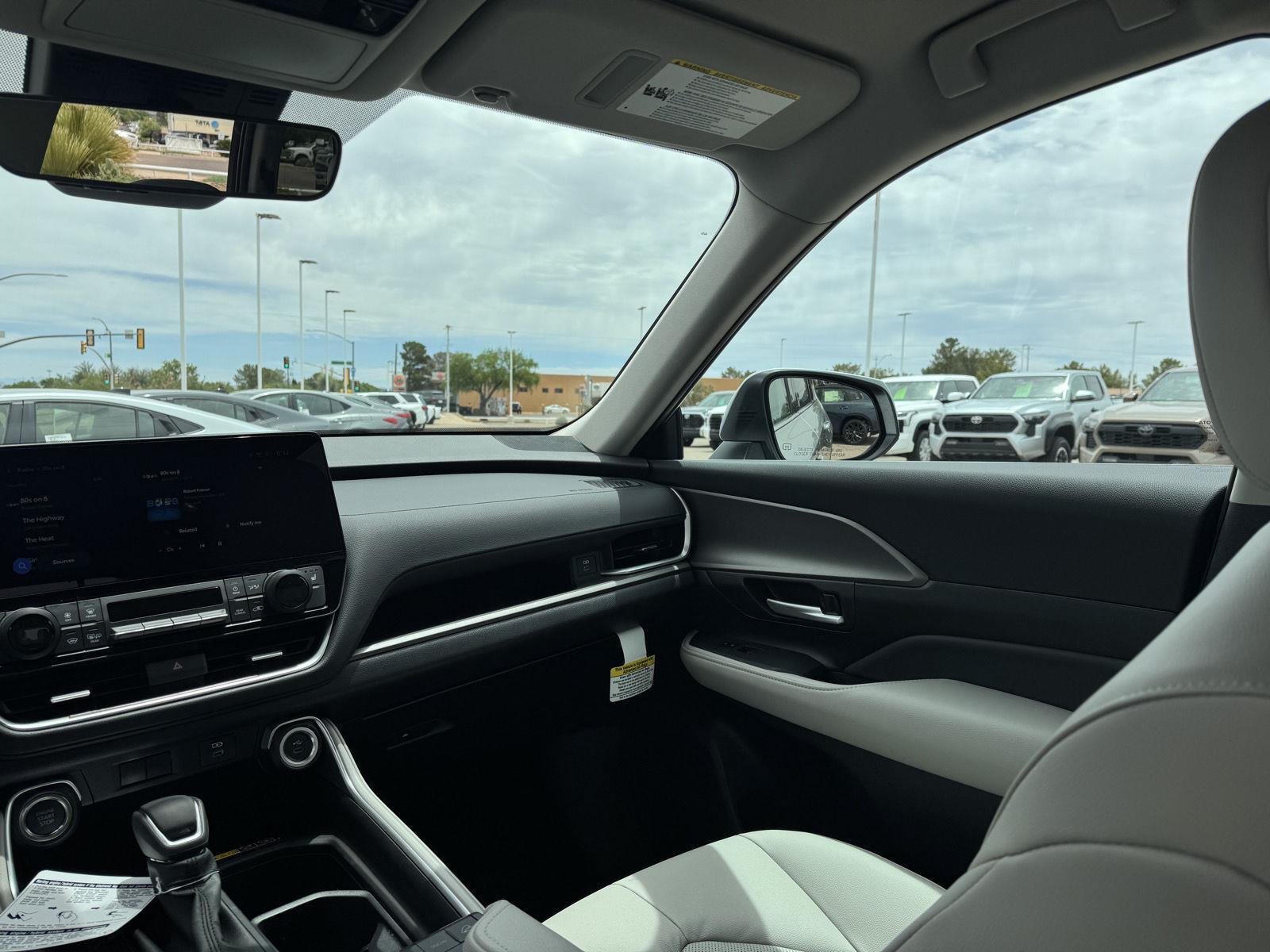 New 2026 Toyota Grand Highlander AWD image 28