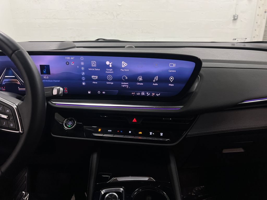 Used 2024 Buick Envision Preferred AWD/4WD image 20