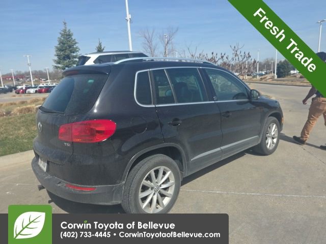 Used 2017 Volkswagen Tiguan Wolfsburg Edition image 3
