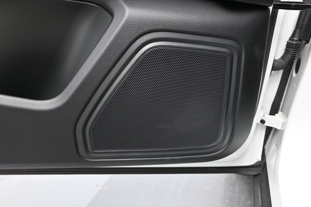 Certified 2023 Porsche Macan AWD/4WD image 13