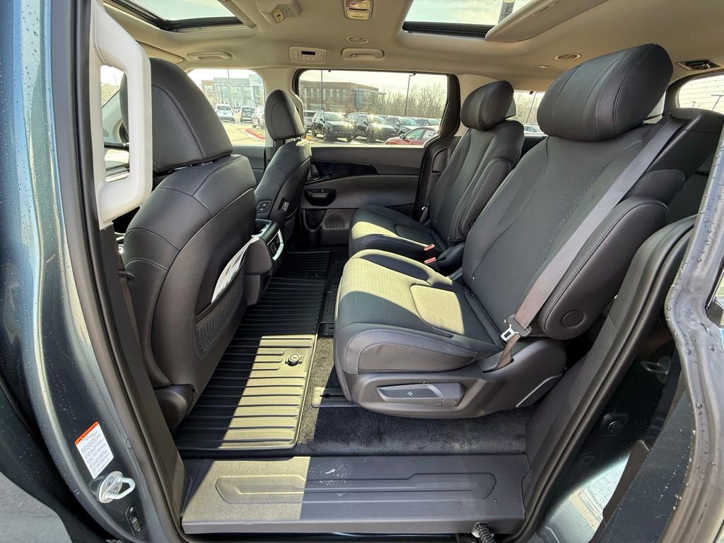 New 2026 Kia Carnival SX Prestige FWD image 26