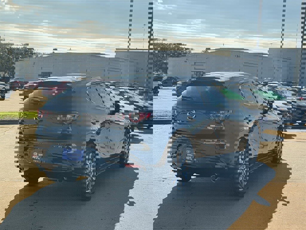 Used 2025 MAZDA MAZDA3 s image 5