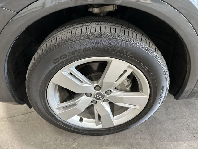 Used 2019 Audi Q5 2.0T Premium Plus w/ Premium Plus Package image 23