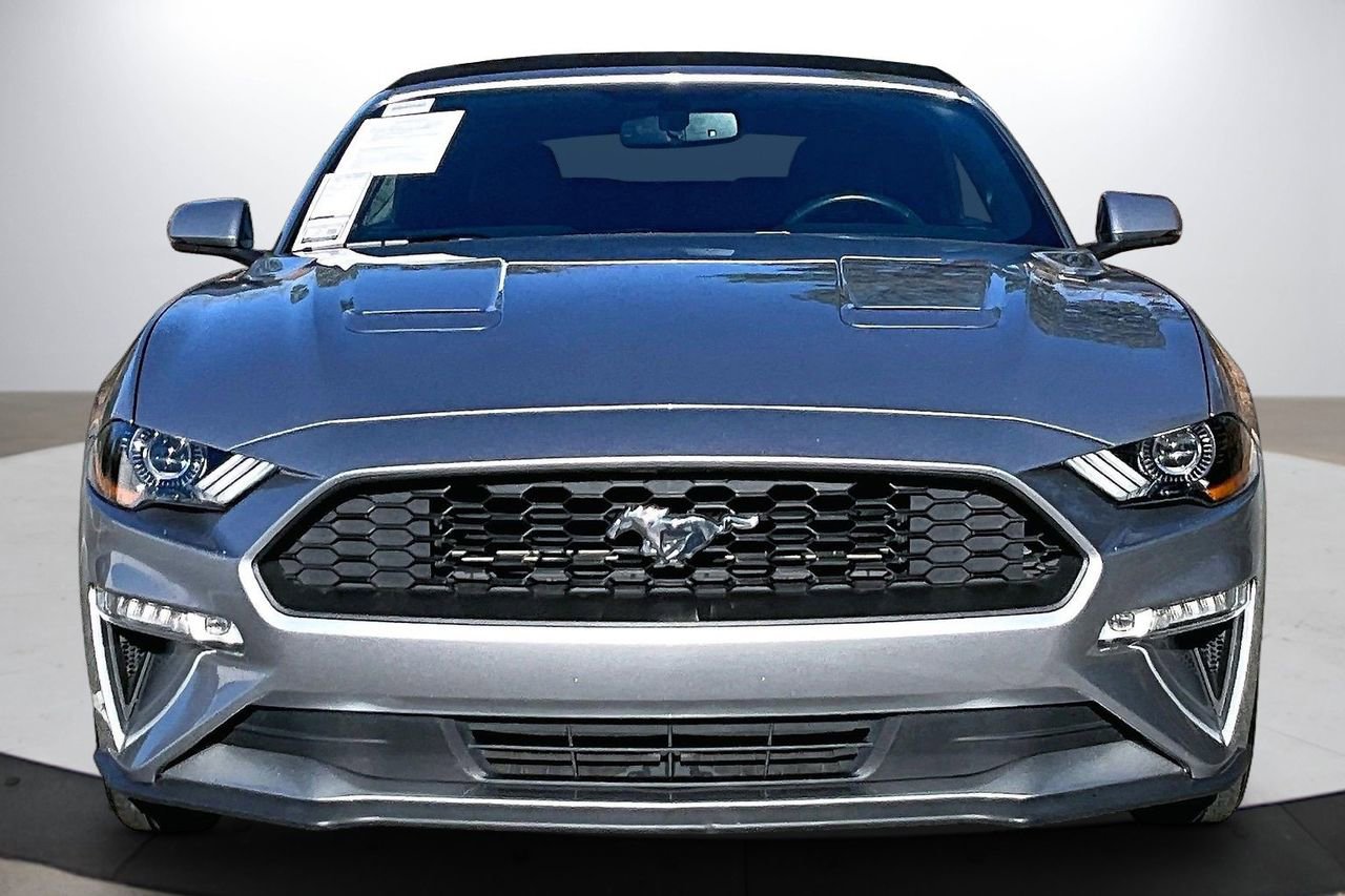 Used 2020 Ford Mustang Premium w/ Equipment Group 201A image 3