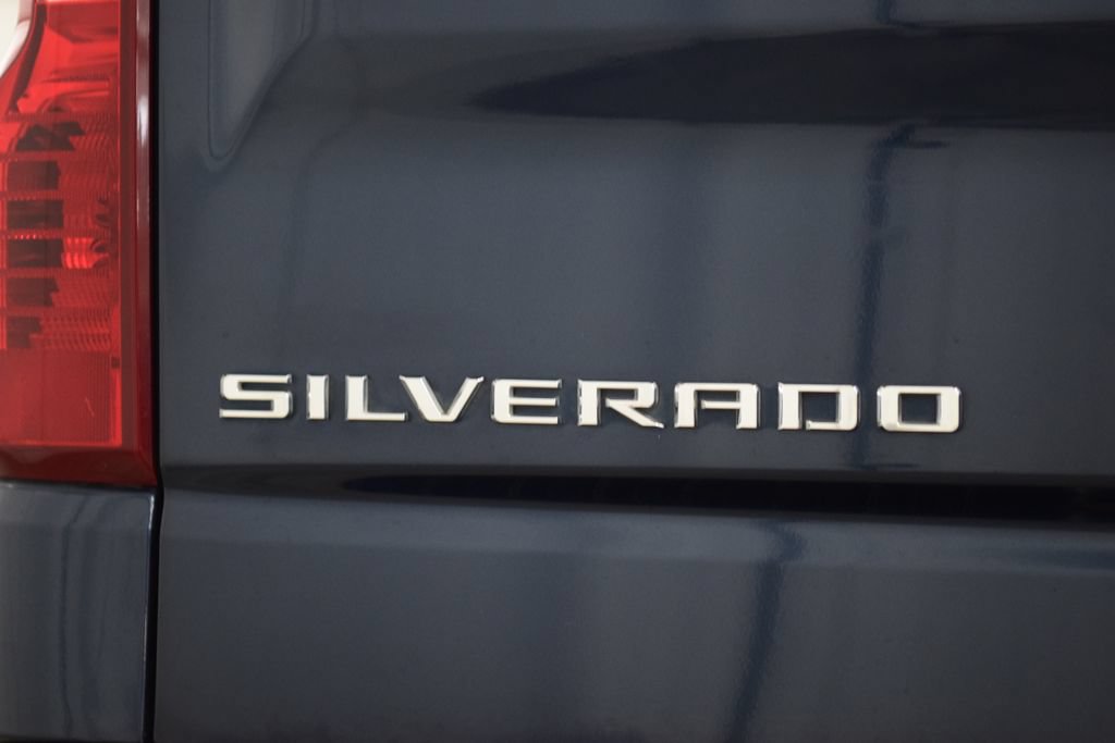 Used 2023 Chevrolet Silverado 1500 Custom AWD/4WD image 21