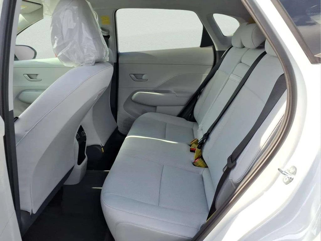 New 2026 Hyundai Kona SEL Sport FWD image 11