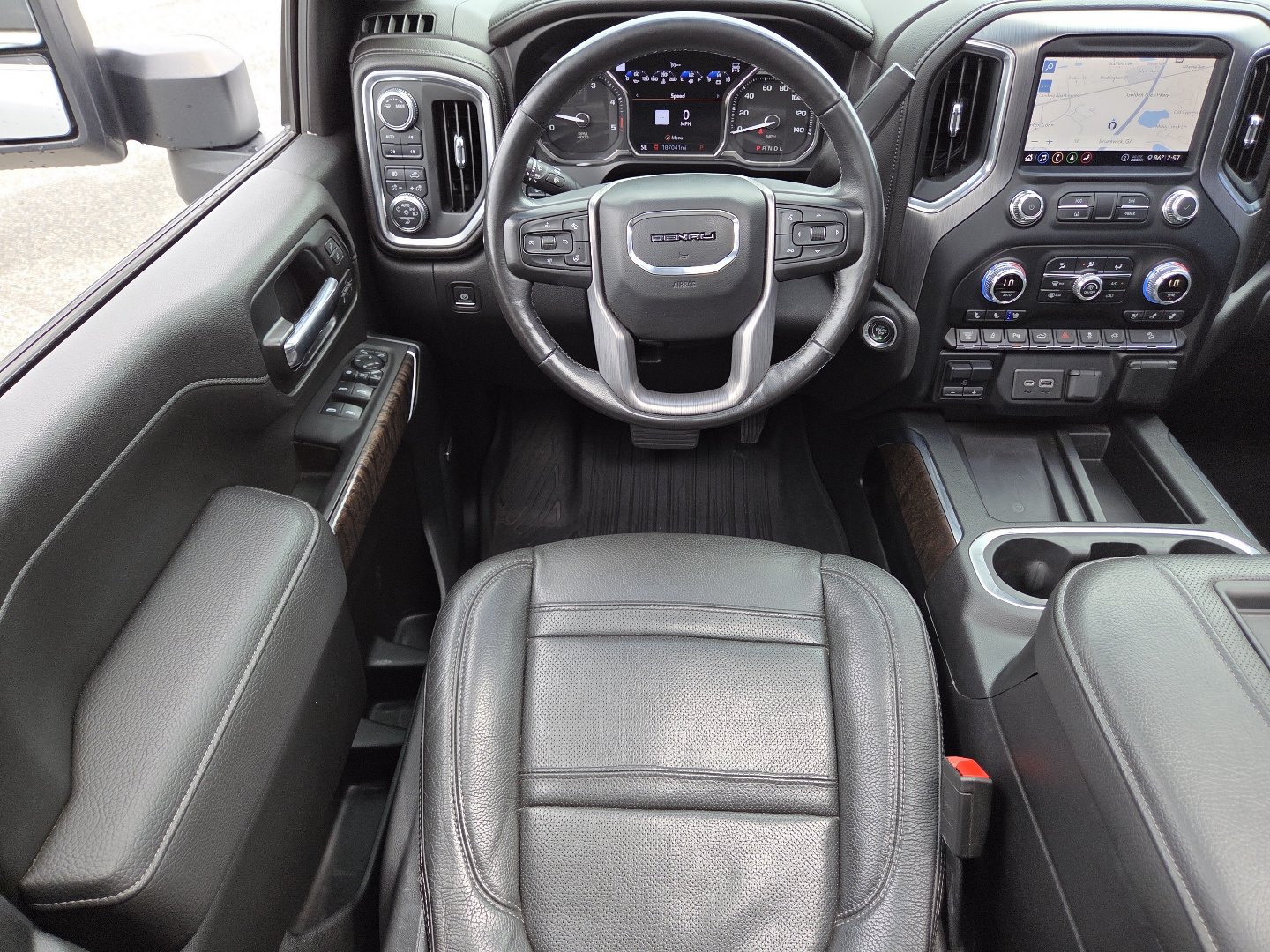Used 2020 GMC Sierra 2500 Denali w/ Denali Ultimate Package AWD/4WD image 31