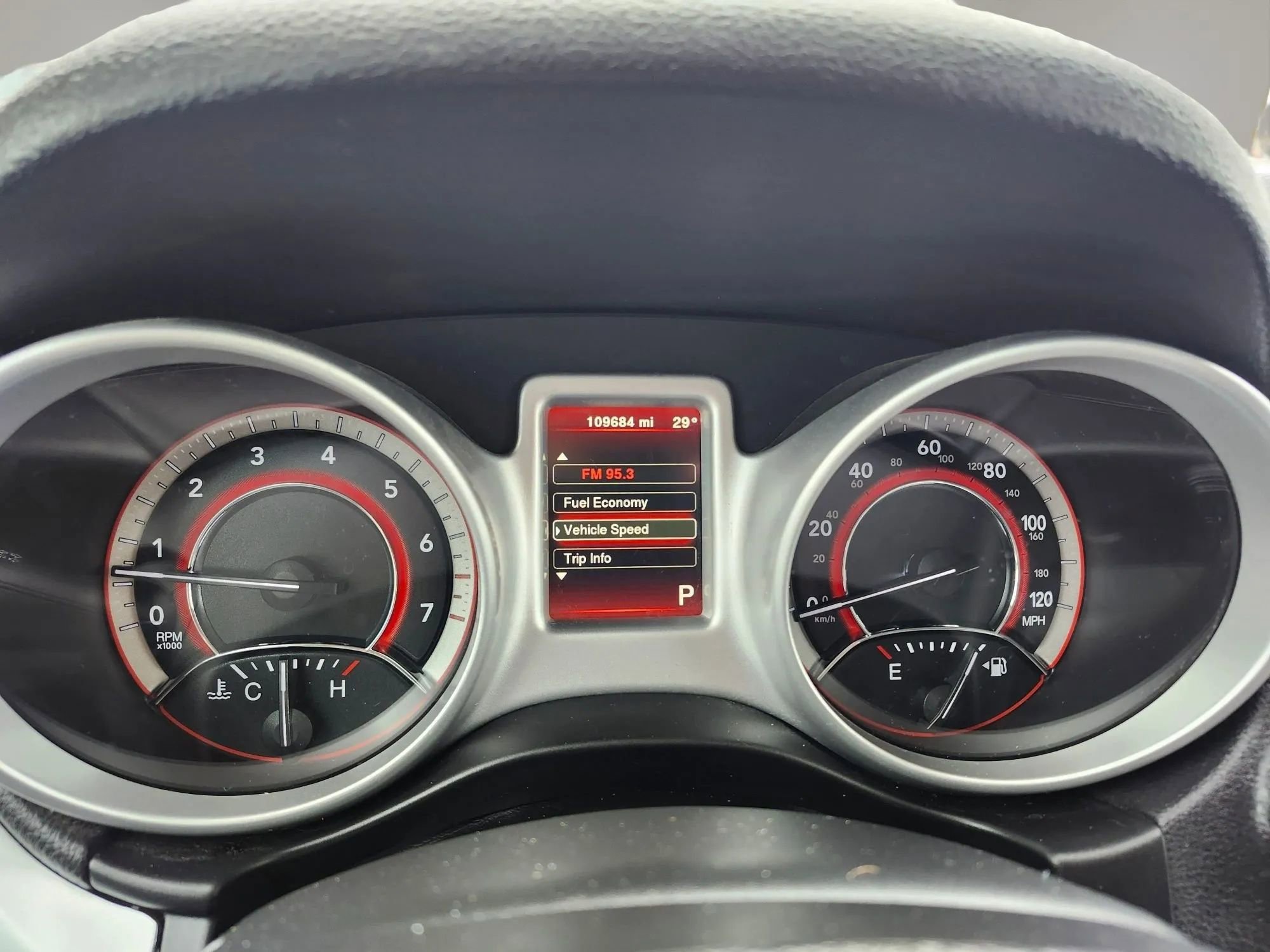 Used 2020 Dodge Journey SE w/ Blacktop Package image 17