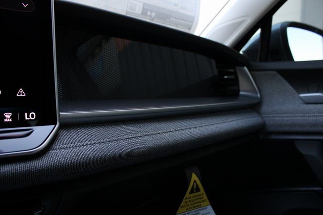 New 2025 Volkswagen Tiguan S image 4