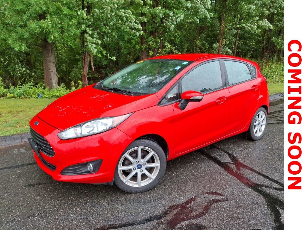 Used 2015 Ford Fiesta SE w/ Equipment Group 201A FWD image 1