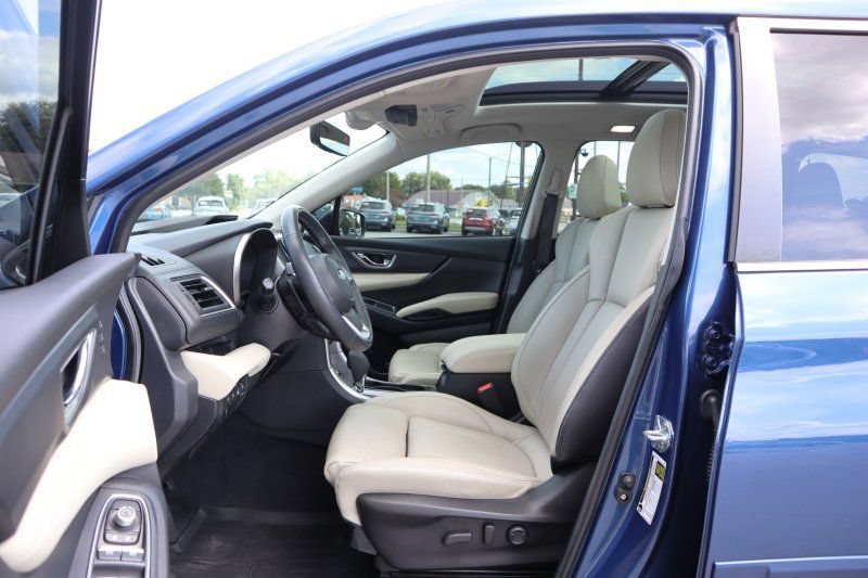 Used 2022 Subaru Ascent Limited w/ Technology Package AWD/4WD image 9