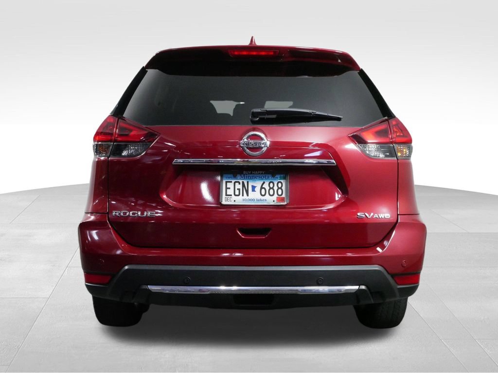Used 2020 Nissan Rogue SV AWD/4WD image 9