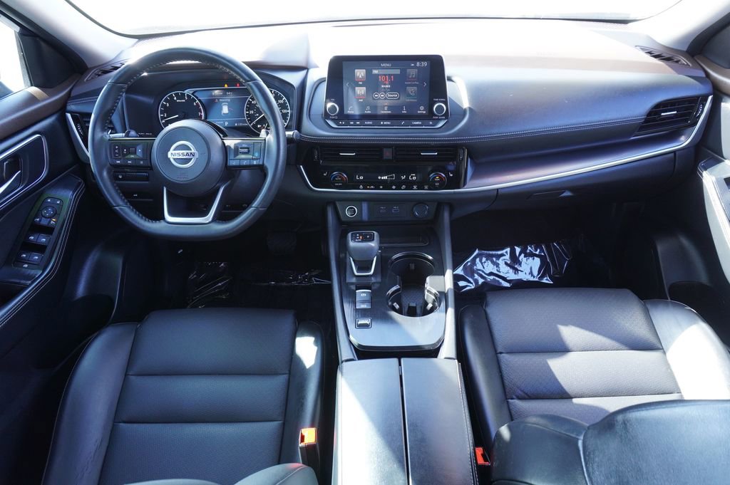 Certified 2021 Nissan Rogue SV w/ Premium Package FWD image 11
