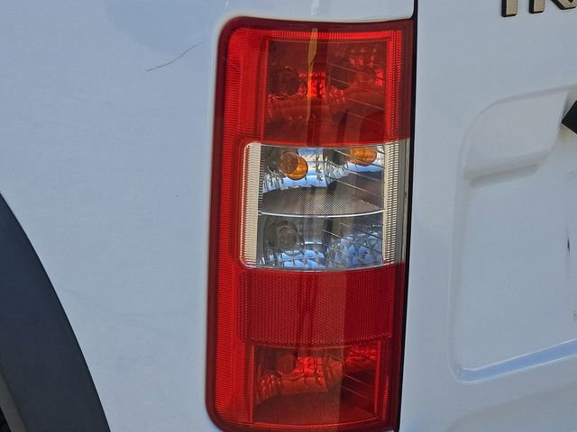 Used 2011 Ford Transit Connect XLT image 9