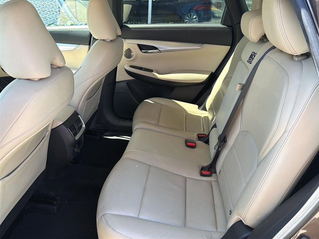 Used 2019 INFINITI QX50 Essential w/ Premium Audio Package image 13