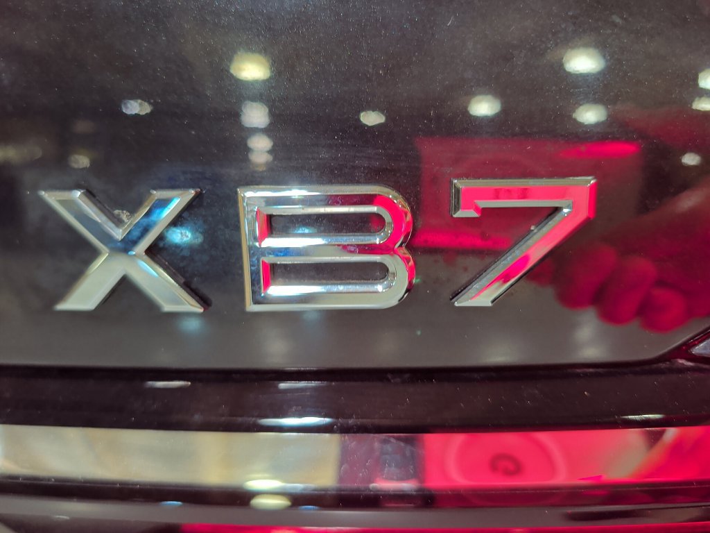 Certified 2025 BMW ALPINA XB7 AWD/4WD image 15