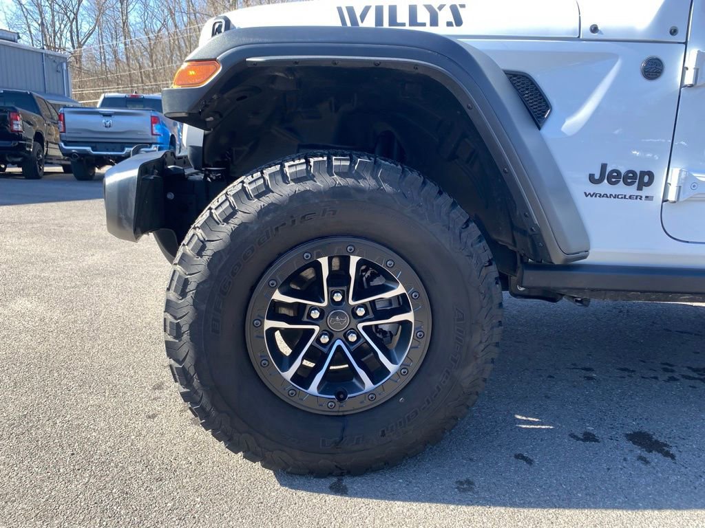 Used 2024 Jeep Wrangler Willys image 10