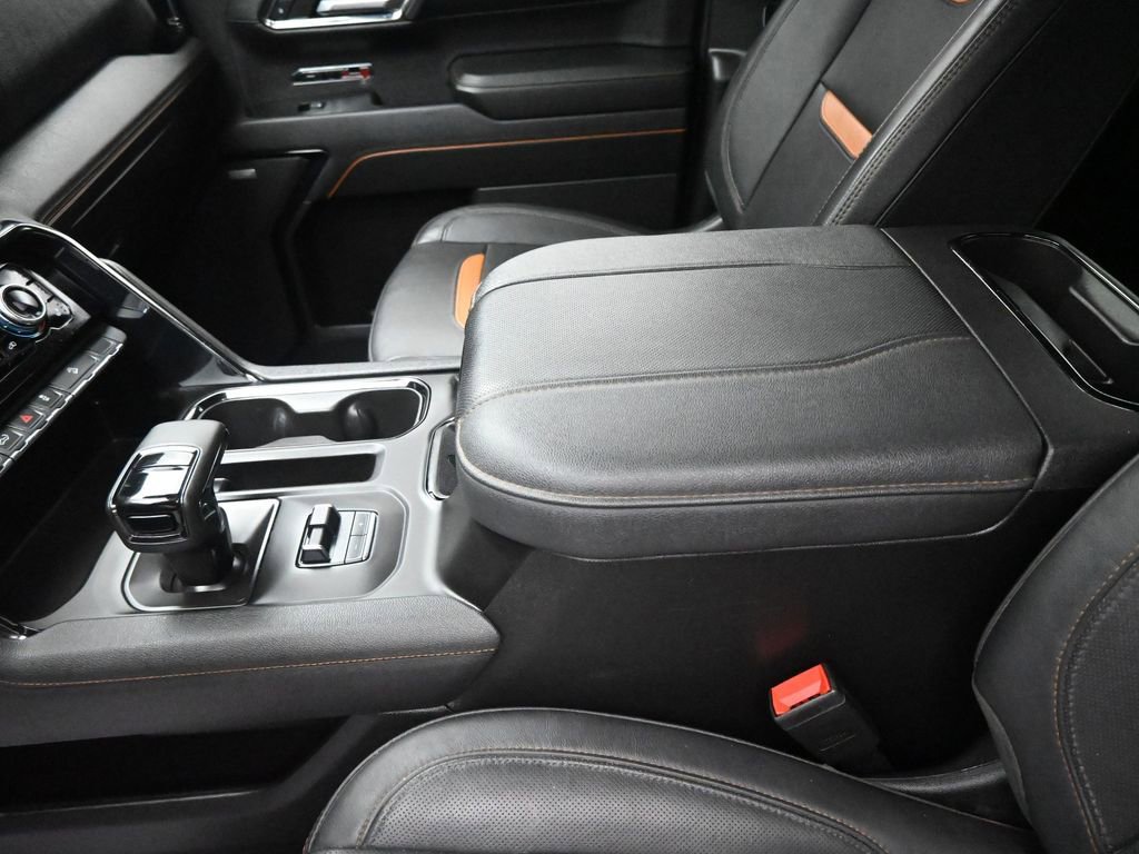 Used 2024 GMC Sierra 1500 AT4 w/ Technology Package image 13
