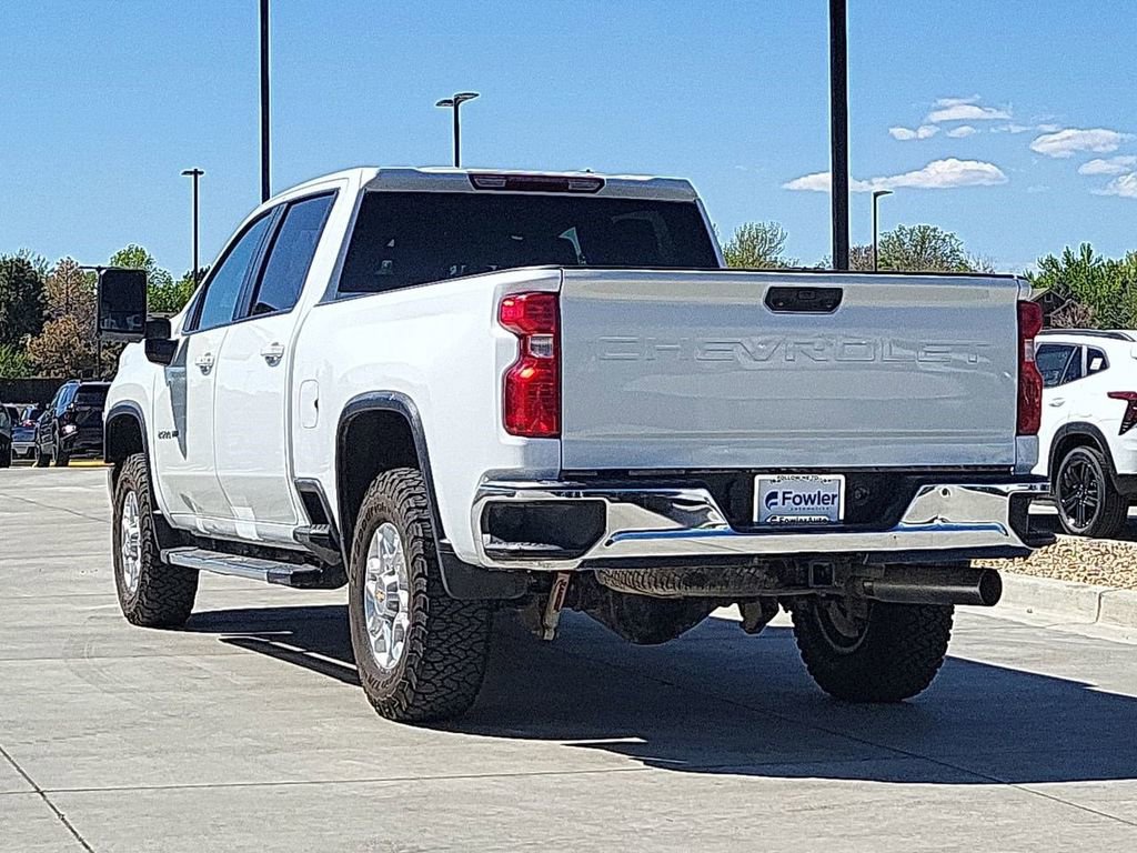 Used 2023 Chevrolet Silverado 2500 LT w/ Convenience Package image 6