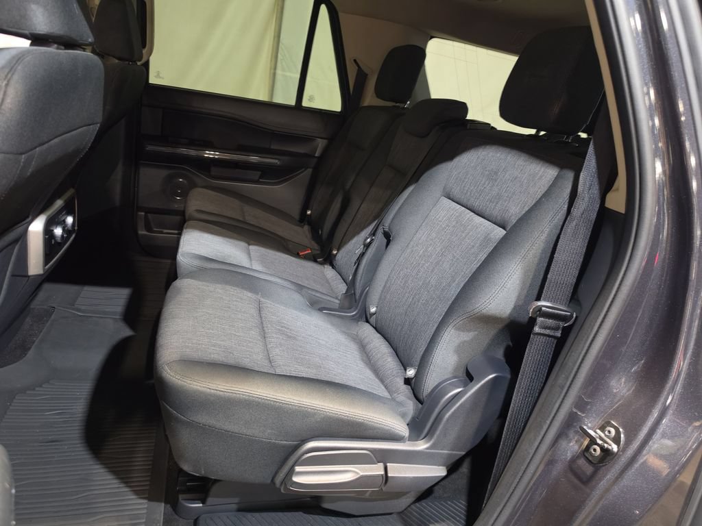Used 2022 Ford Expedition Max XLT AWD/4WD image 24