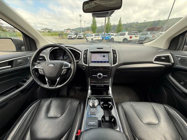 Used 2019 Ford Edge Titanium AWD/4WD image 9