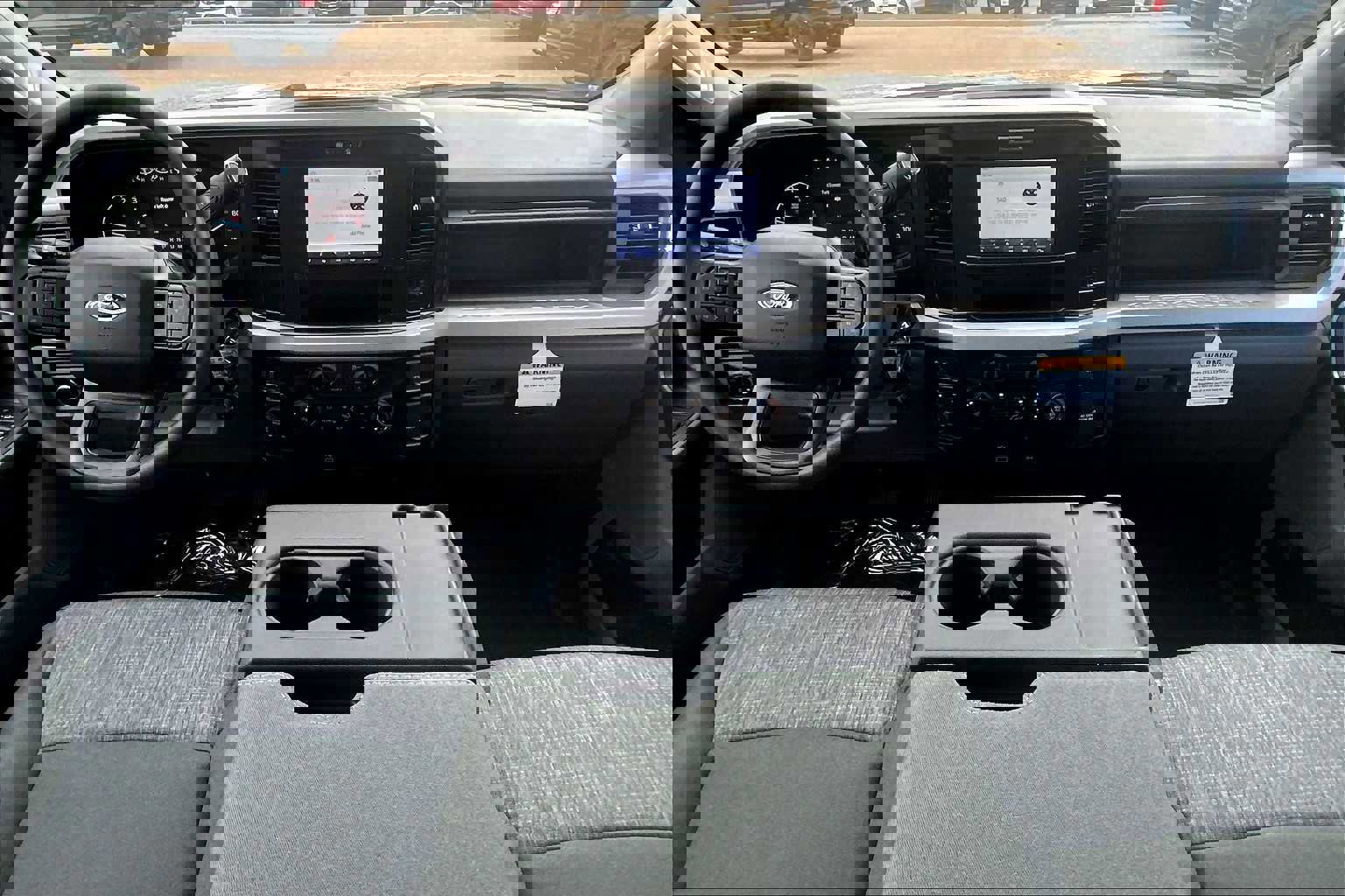 New 2026 Ford F250 XLT w/ FX4 Off-Road Package image 5