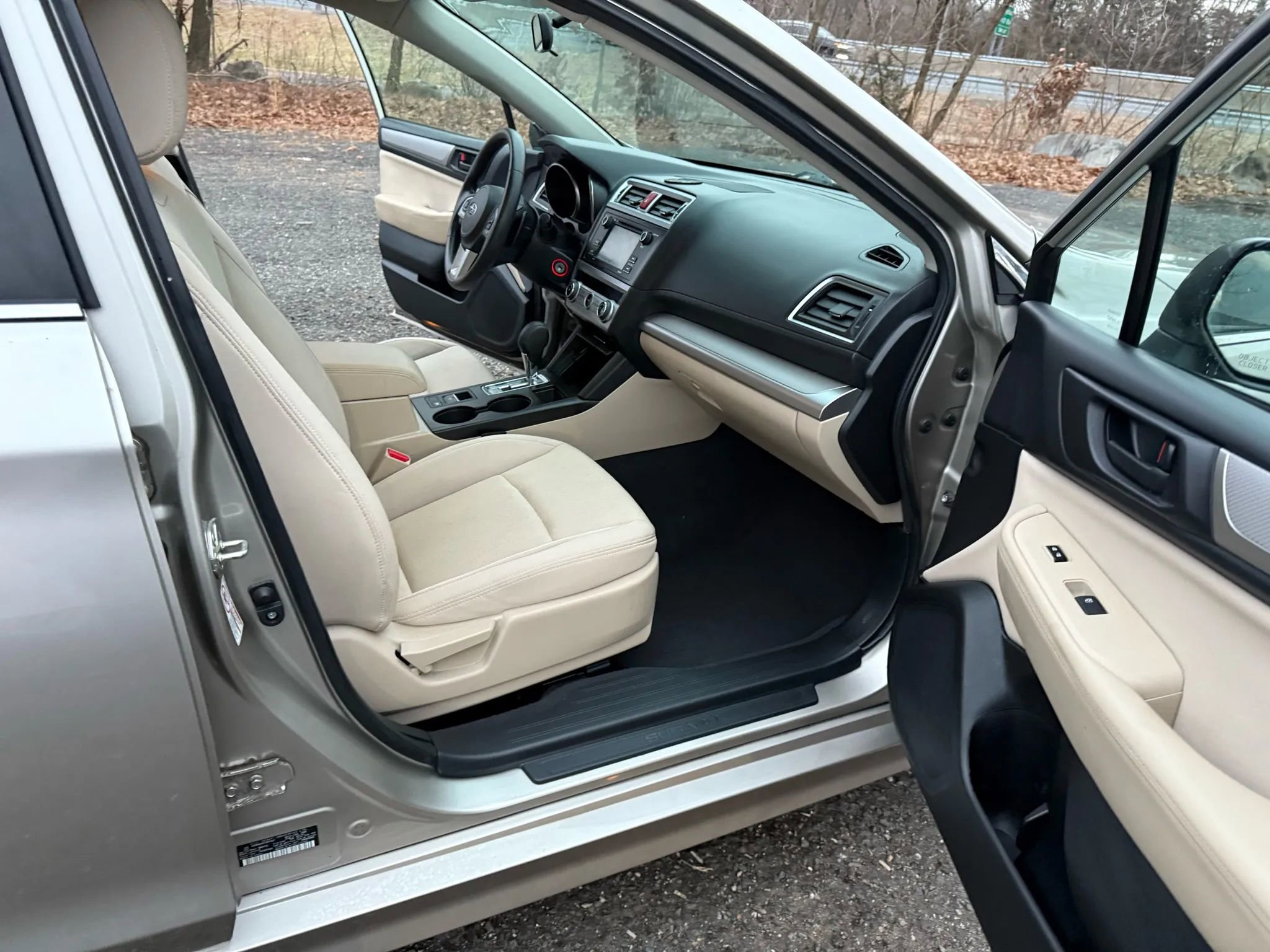 Used 2015 Subaru Legacy 2.5i image 14