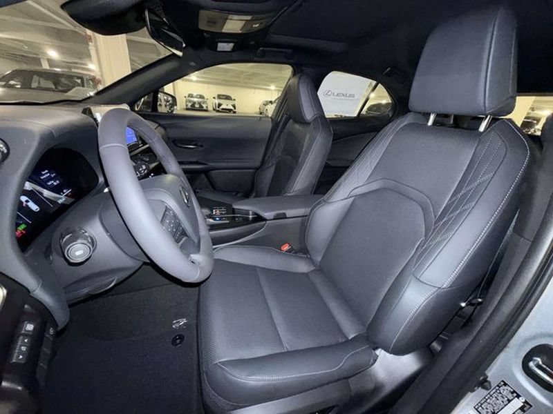 New 2025 Lexus UX 300h AWD image 2