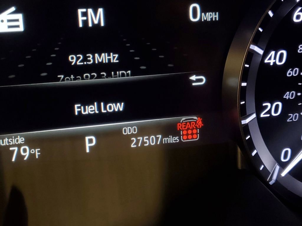 Used 2024 Toyota Highlander LE FWD image 25