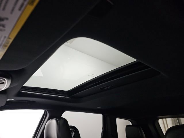 Used 2019 Jeep Grand Cherokee Altitude image 27