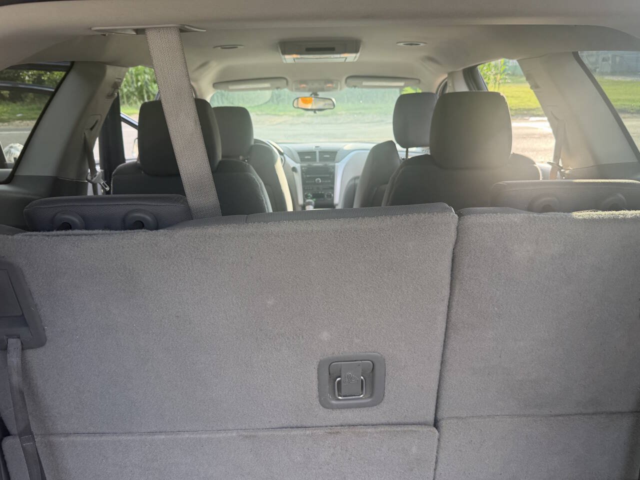 Used 2012 Chevrolet Traverse LT FWD image 20