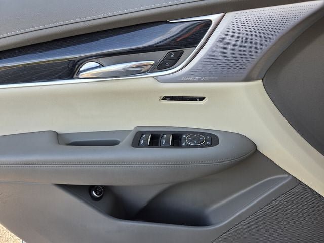 Used 2024 Cadillac XT6 Premium Luxury AWD/4WD image 30