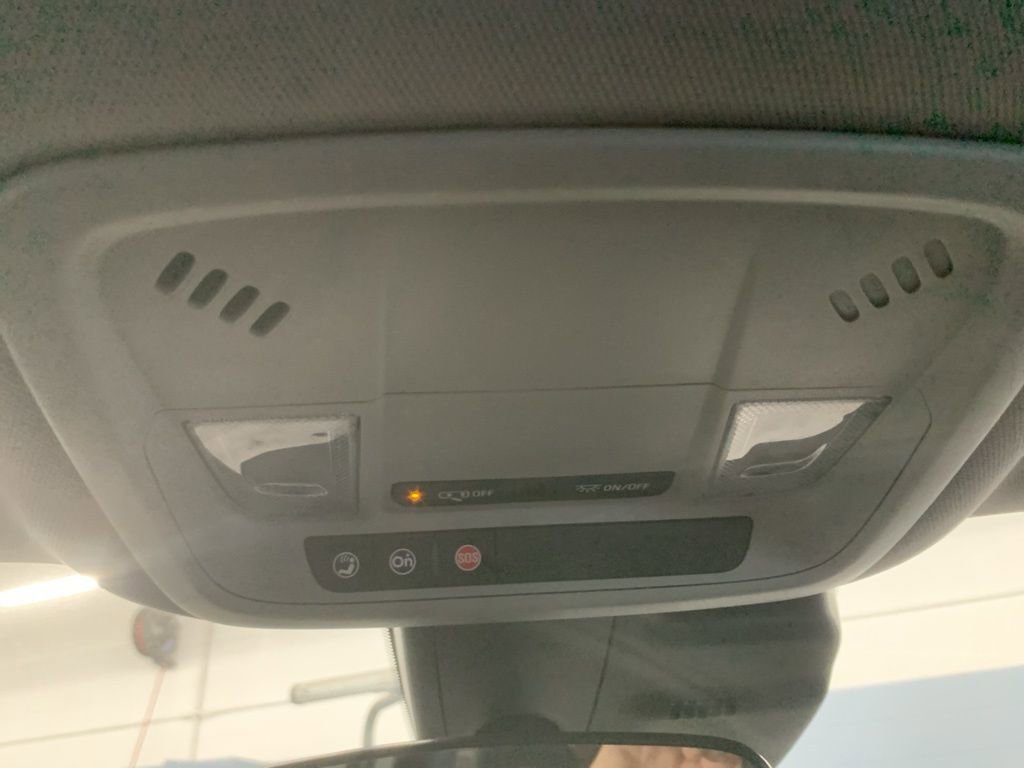 Used 2023 Chevrolet Malibu LT image 21