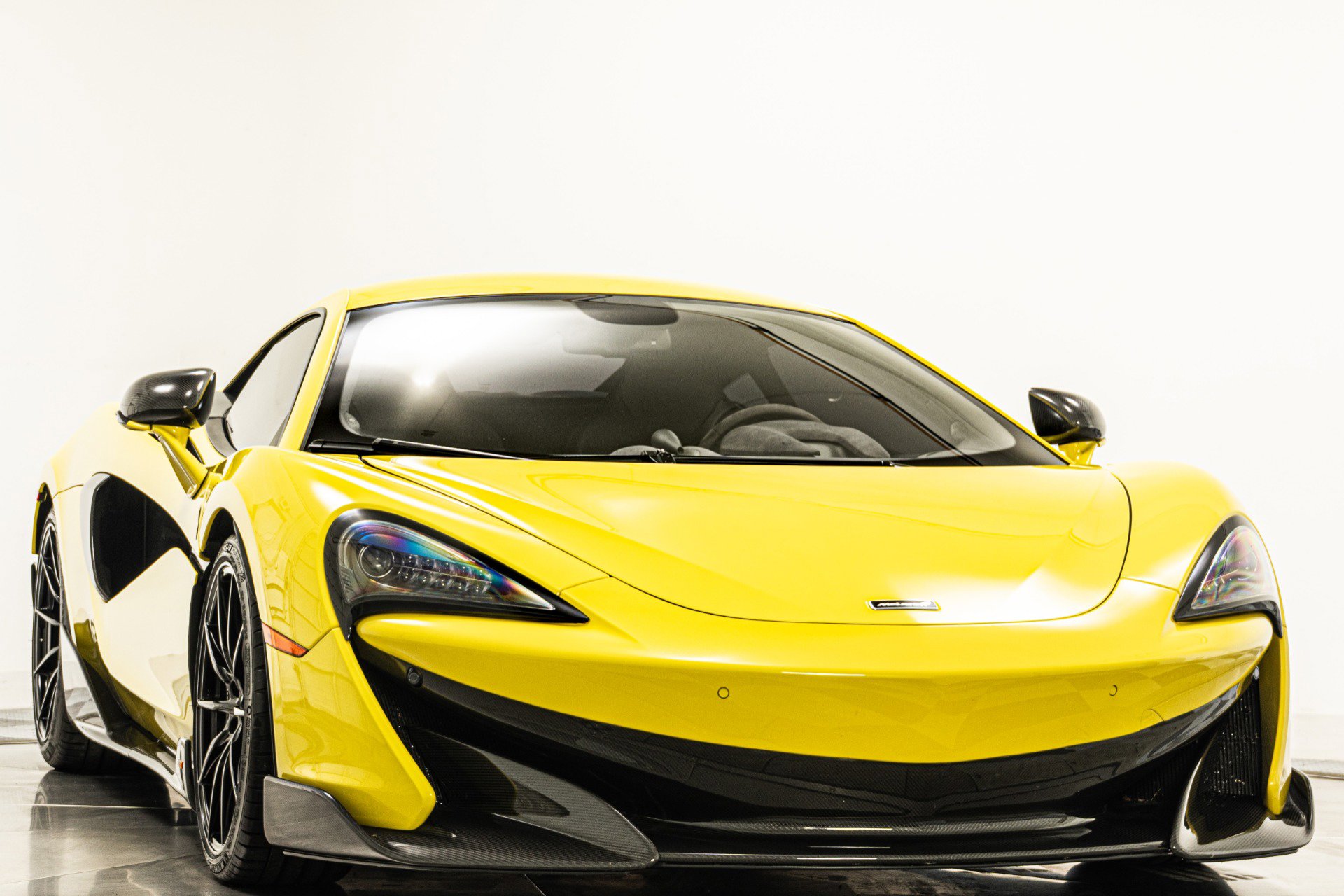 Used 2019 McLaren 600LT RWD image 36