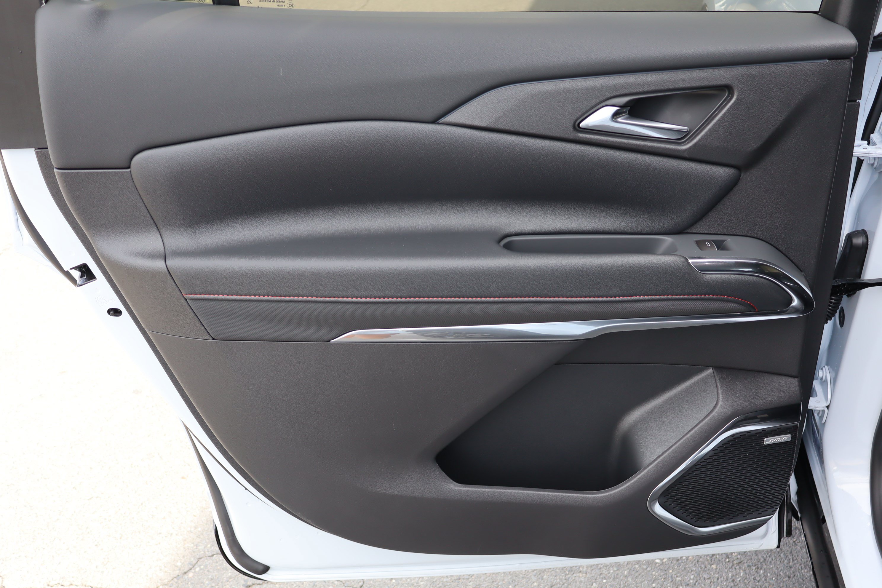 New 2026 Chevrolet Traverse RS FWD image 21
