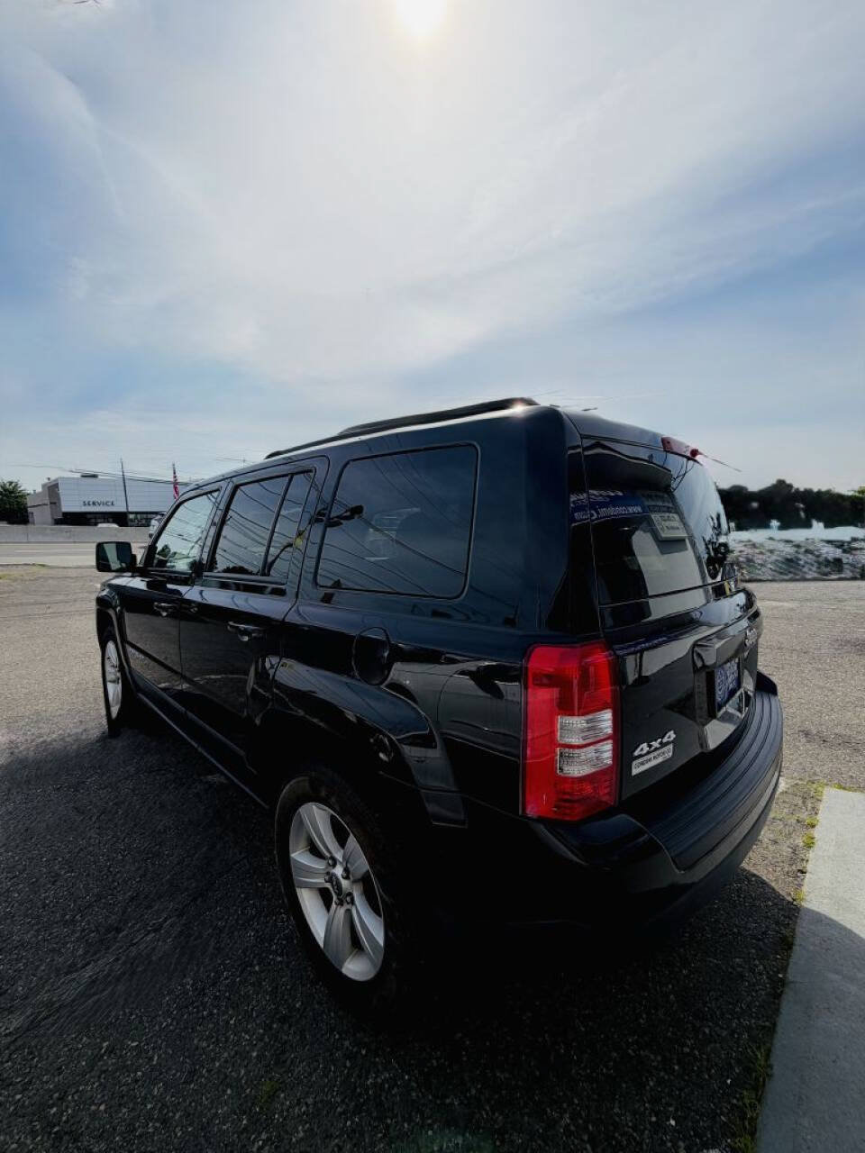 Used 2016 Jeep Patriot Sport w/ Power Value Group AWD/4WD image 6