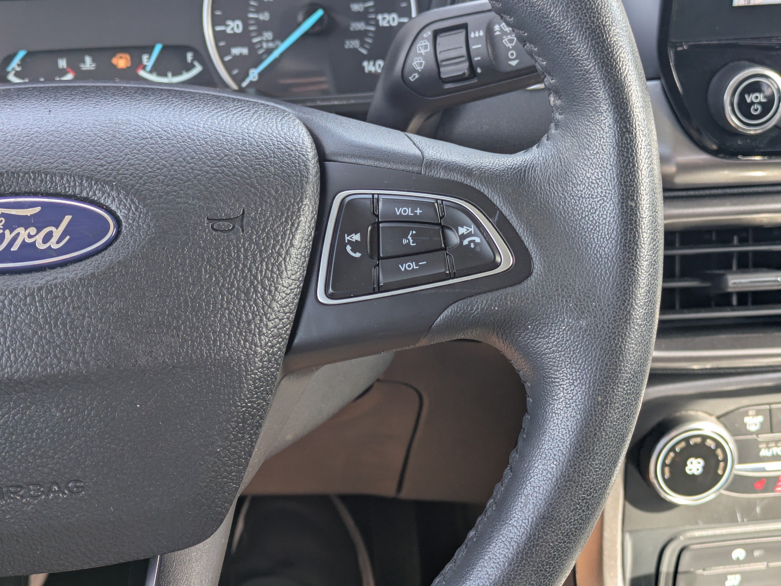 Used 2019 Ford EcoSport SE w/ SE Convenience Package FWD image 17