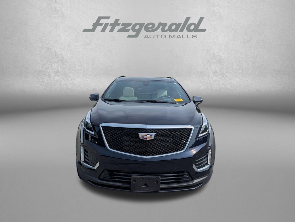 Used 2022 Cadillac XT5 Sportv w/ Technology Package AWD/4WD image 5