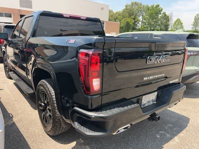 Used 2024 GMC Sierra 1500 Elevation w/ LPO, Elevation Black Package AWD/4WD image 9