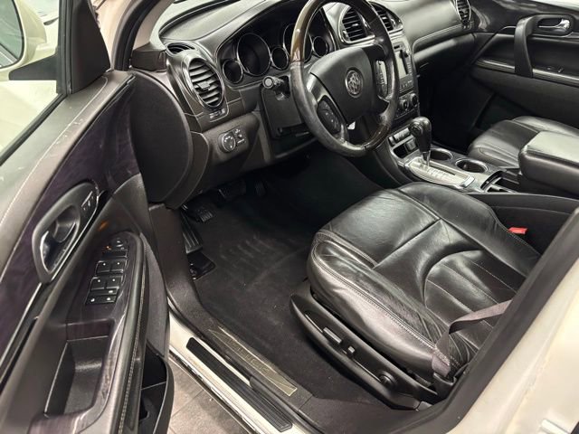 Used 2015 Buick Enclave Leather image 12