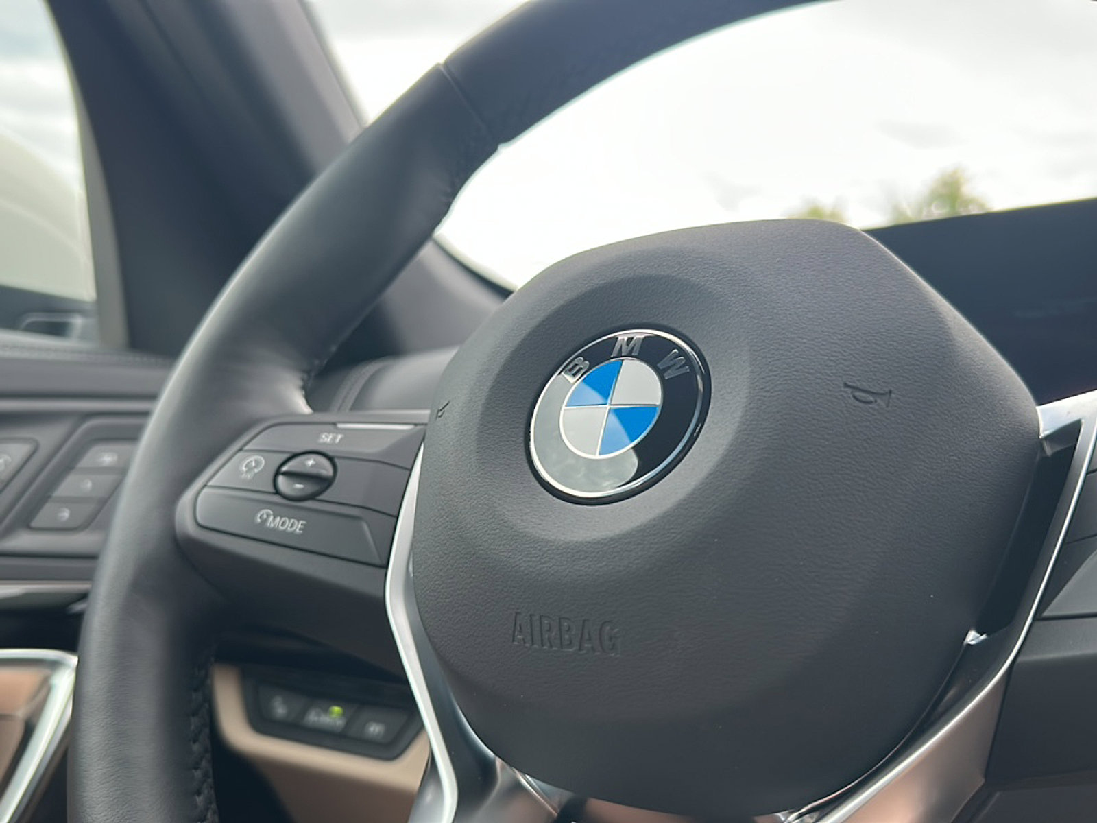 New 2025 BMW X1 xDrive28i w/ Technology Package image 20