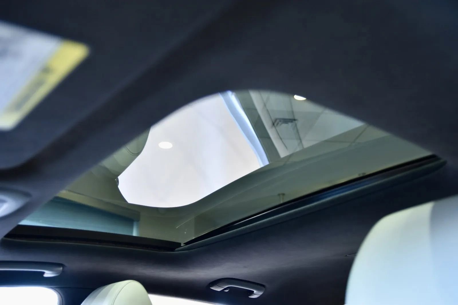 Used 2023 Genesis G70 3.3T Sport Prestige w/ Sport Prestige Package image 19