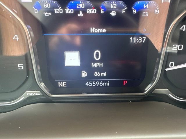 Used 2022 GMC Sierra 2500 Denali w/ Denali Ultimate Package AWD/4WD image 2