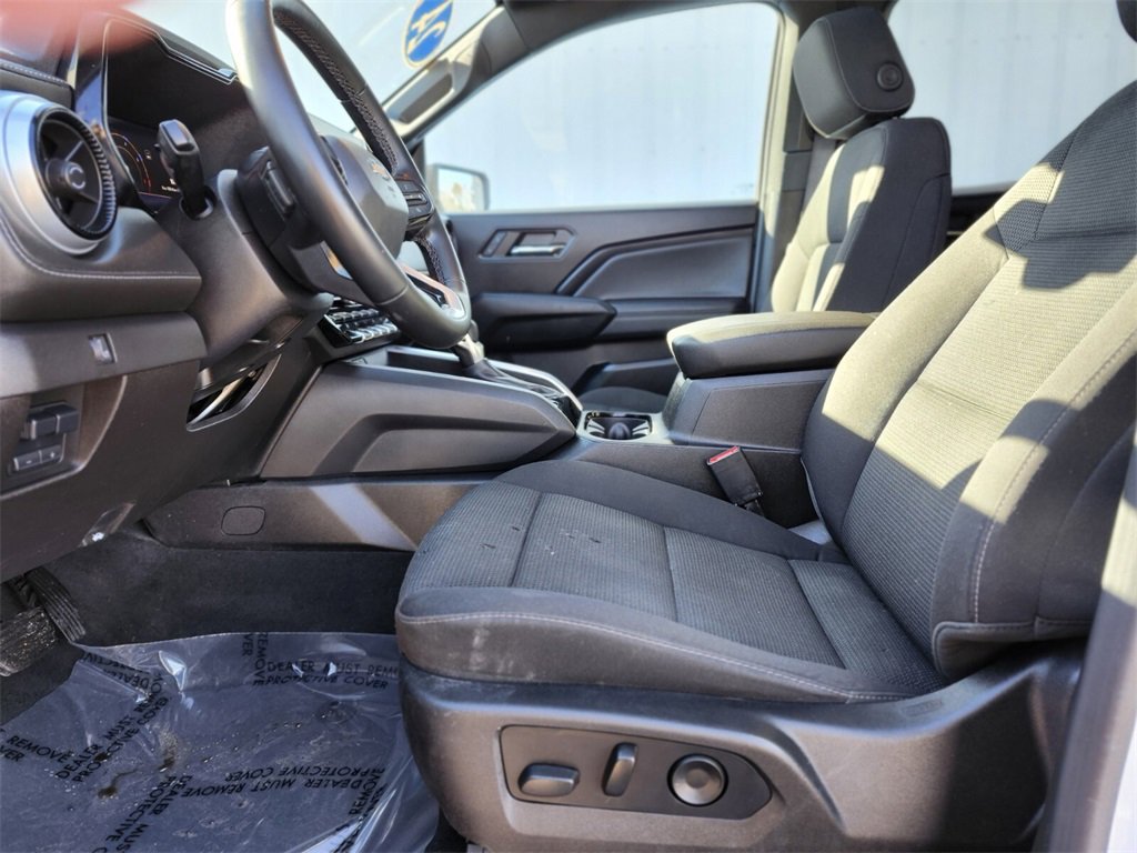 Used 2024 Chevrolet Colorado LT w/ LT Convenience Package II image 16