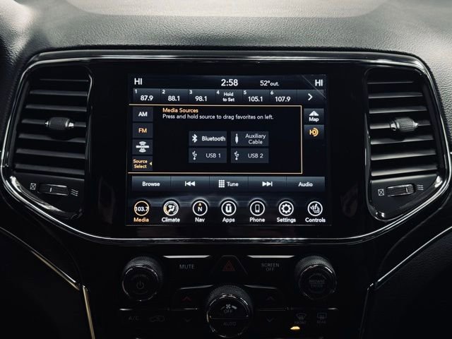 Certified 2022 Jeep Grand Cherokee Limited image 34